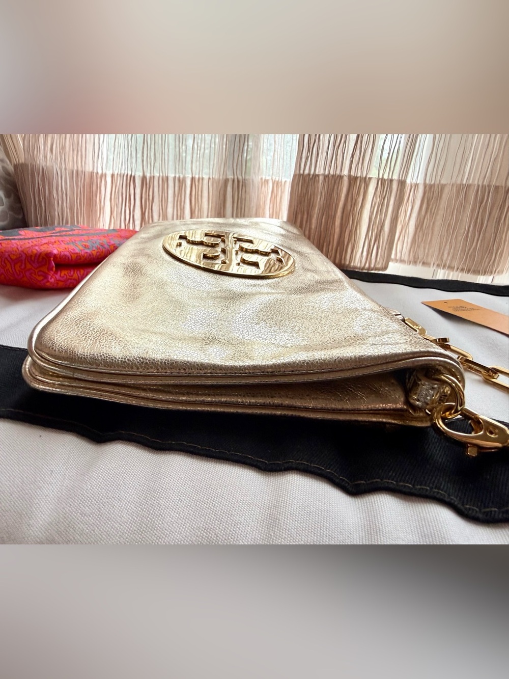 Tory Burch Reva Metallic Gold Leather Shoulder Bag / Clutch w Chain Strap - Picture 11 of 12